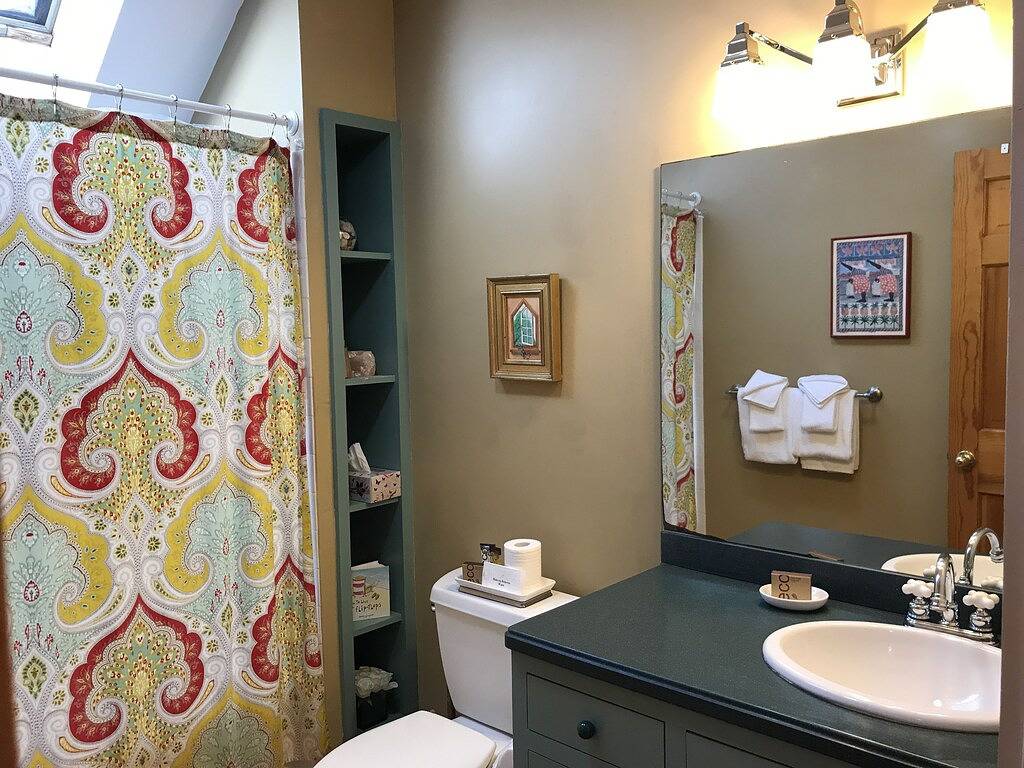 Ganze Wohnung, Schönes Anwesen, gepflegt, in der Nähe von Villen & Strand, voll ausgestattete Küche in Newport, Newport County