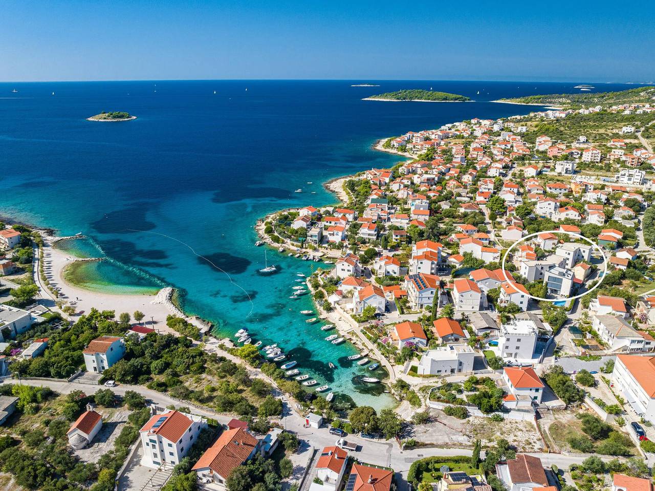 Ganze Wohnung, Apartment Moments - two bedroom apartment in Rogoznica, Šibenik-Knin