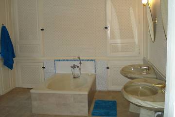 Château pour 15 Personnes dans Saint-Just-le-Martel, Région de Limoges, Photo 4