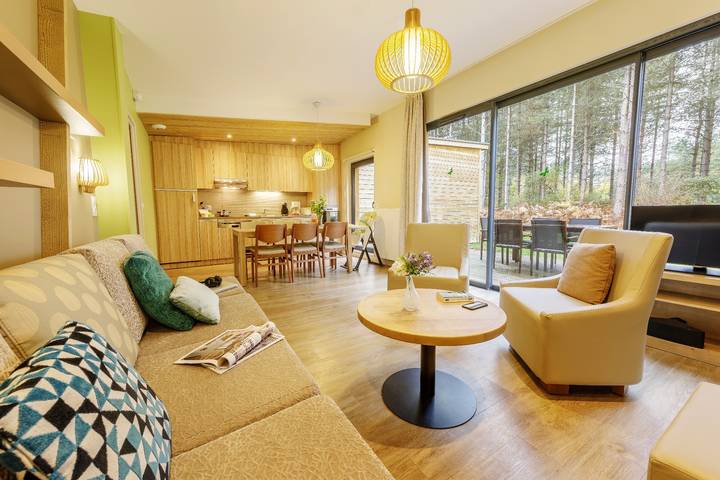 Gîte pour 6 personnes, avec jardin à Les Trois-Moutiers - 2