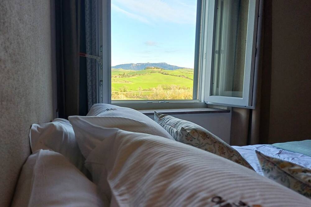 Poderino Sole, Camera Salvia in Lajatico, Pisa Provinz