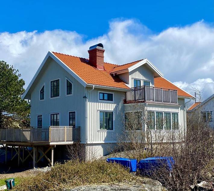 Ferienwohnung für 9 Personen, mit Ausblick und Balkon sowie Garten