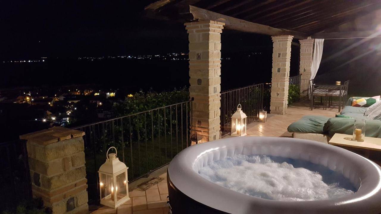 Villa Isotta in Trevignano Romano, Lago di Bracciano