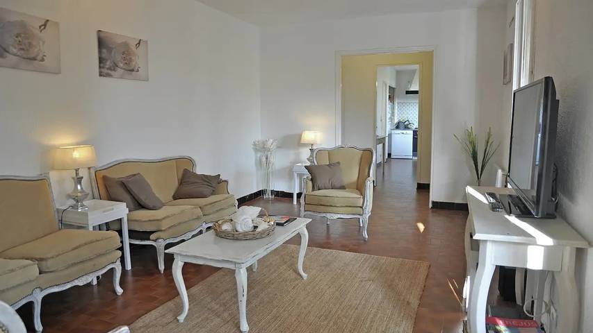 Villa pour 7 personnes, avec jardin et piscine à Fréjus - 2