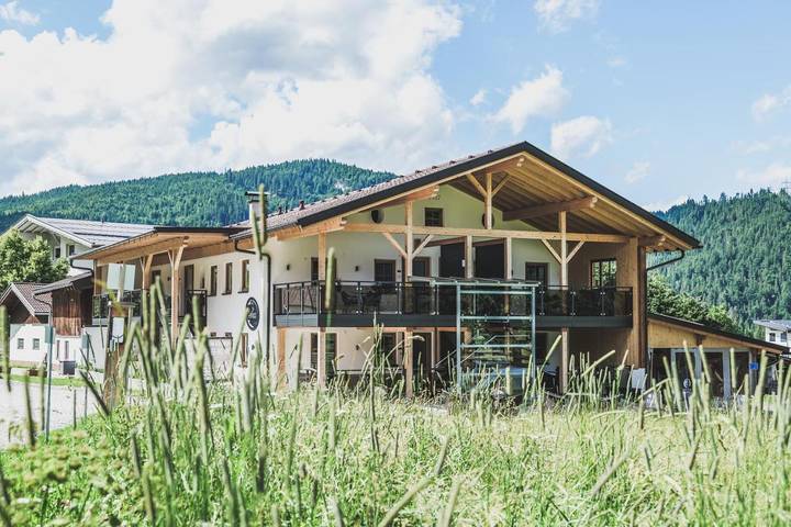 Ferienwohnung für 5 Personen, mit Ausblick und Garten, mit Haustier