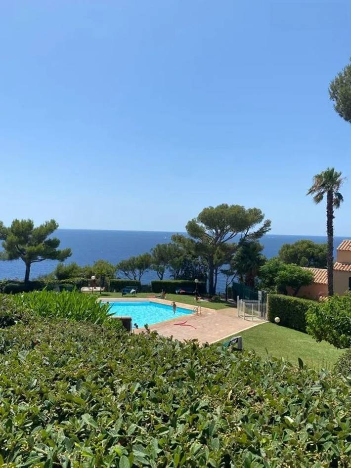 Geheel appartement, Appartement '4 Personen' met gedeeld zwembad en tuin in Saint-Mandrier-sur-Mer, Middellandse Zeekust (Frankrijk)