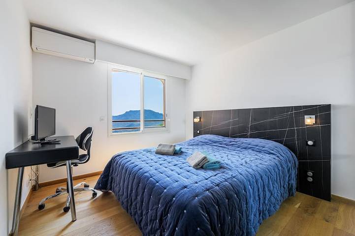 Ganze Wohnung, Apt Medicis – Sea View, Terrace & Pool in Mandelieu-la-Napoule, Mittelmeerküste (Frankreich)