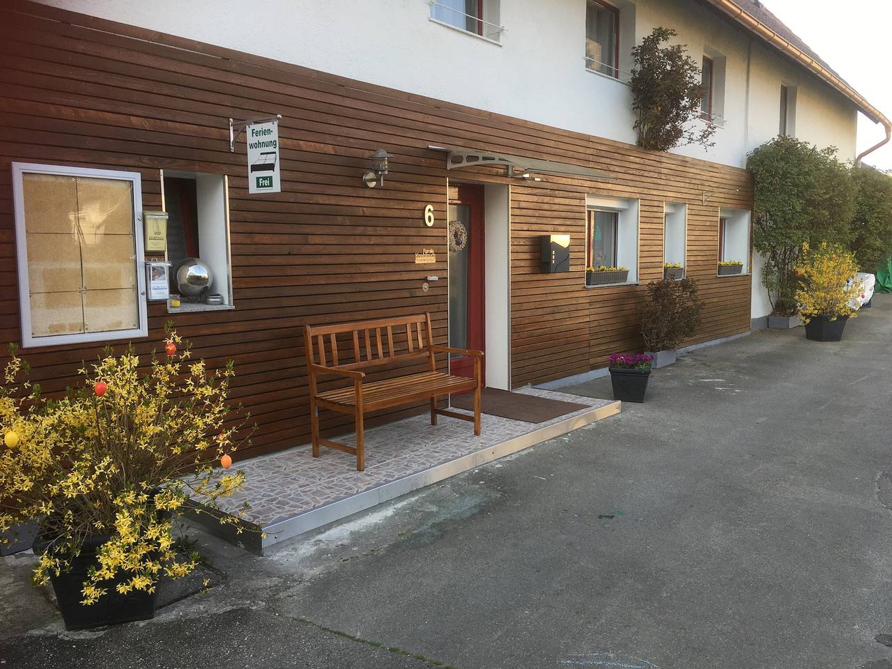 Ganze Ferienwohnung, Ferienwohnungen Knoblauch - 1-Zimmer-Ferienwohnung (Nr. 2), 30qm, max. 2 Personen in Unteruhldingen, Uhldingen-Mühlhofen
