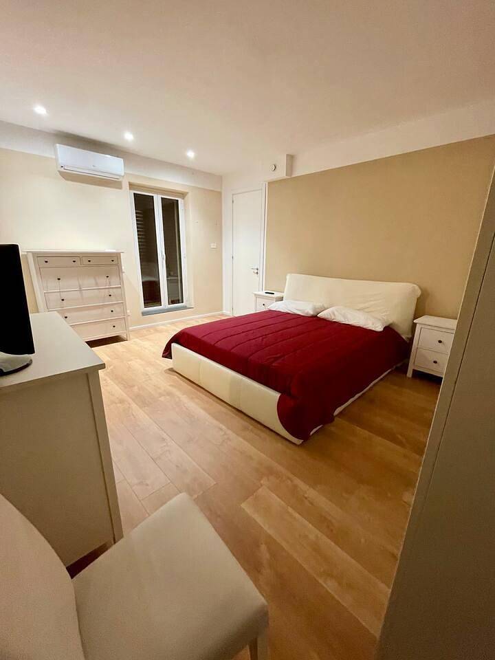 Apartamento vacacional entero, La casa di Andrea Caltagirone, Sleeps 5 in Caltagirone, Provincia de Catania