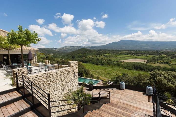 Hôtel pour 2 personnes, avec piscine ainsi que jardin et vue à Crillon-le-Brave - 3