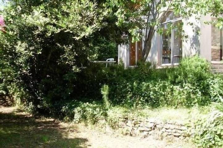Villa pour 4 personnes, avec balcon et jardin
