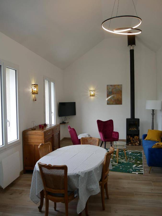 Location de vacances pour 5 personnes, avec jardin à Veigné - 4