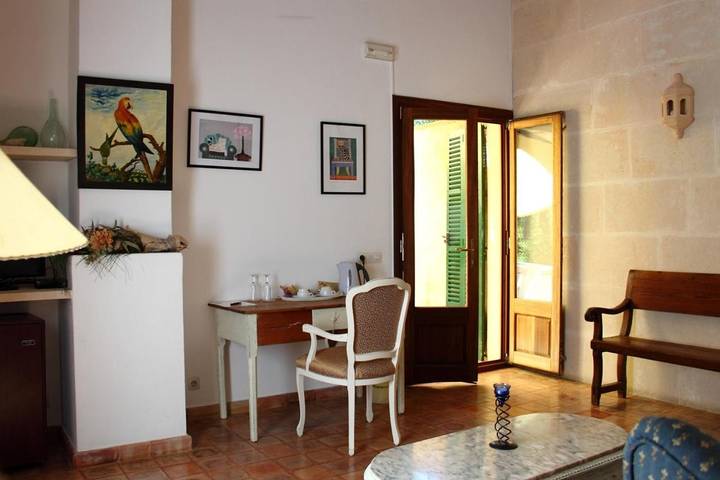 Hôtel pour 3 personnes, avec jardin et vue ainsi que piscine et vue sur le lac, adapté aux familles dans Campos - 2