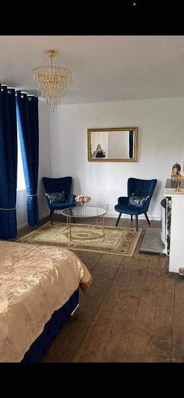 Maison d’hôte pour 2 personnes, avec jardin et terrasse ainsi que jacuzzi et piscine dans Parc Naturel Régional du Pilat