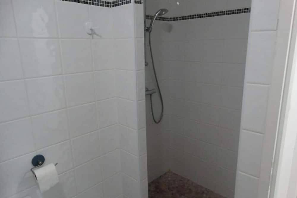 Les pieds dans l'eau: air-conditioned, fully-equipped apartment in Golf de Campomoro in Belvedere-Campomoro, Sartène e dintorni