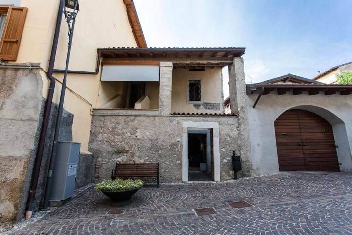 Ferienhaus für 4 Personen, mit Balkon in Gardasee-Lombardei - 2