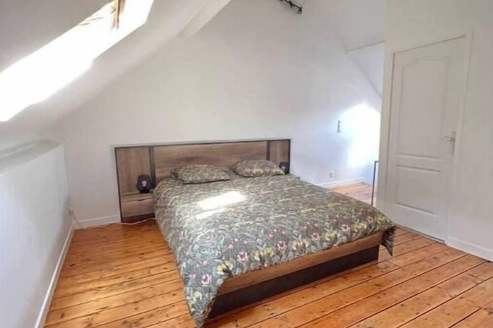 Appartement entier, Beau Duplex Amiens Centre Gare in Amiens, Région d'Amiens