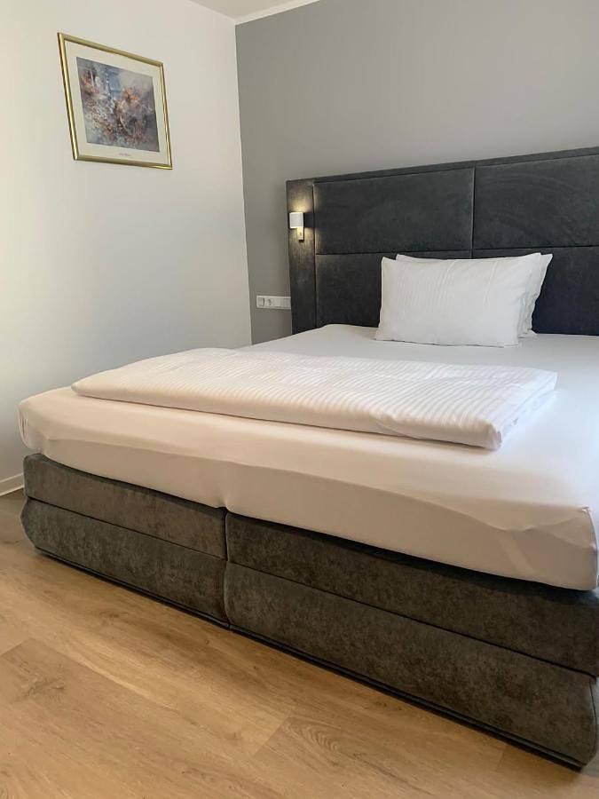 Hotel für 2 Personen, mit Haustier in Wittlich - 2