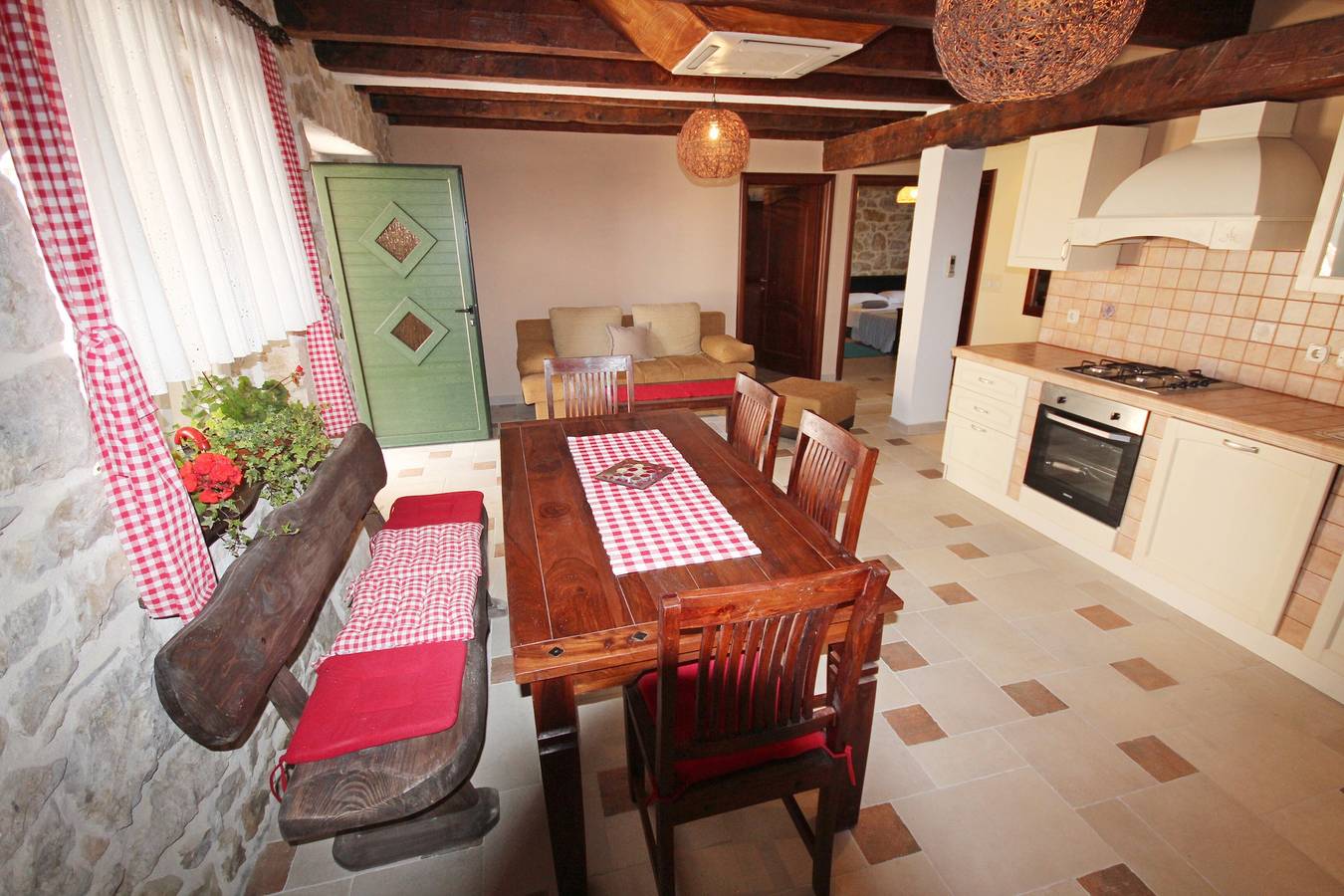 Apartament Wakacyjny dla 8 osoby w Ljubac, Zadar