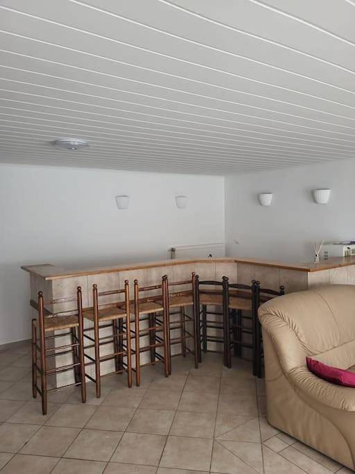 Ganze Wohnung, One-Bedroom Apartment in Weilerswist, Rheinland