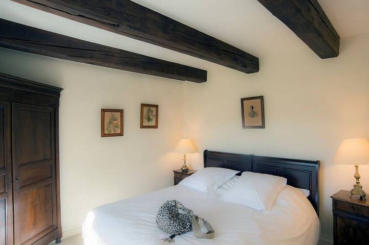 Location de vacances pour 10 personnes, avec jardin et jacuzzi à Prondines - 3