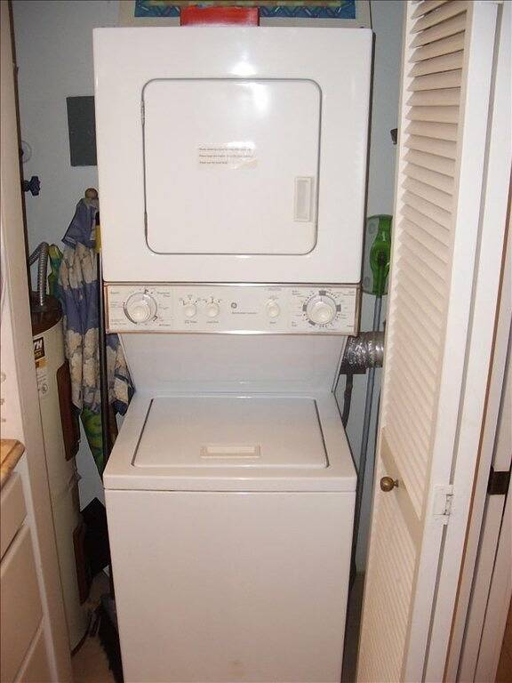 Kiahuna Ocean View Ground Floor- in Unit Washer/dryer in Poipu, Koloa