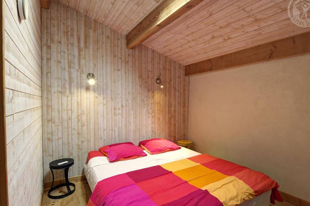 Écogîte confortable avec terrasse privative en pleine campagne in Saint-Romain-d'Urfé, Région de Roanne