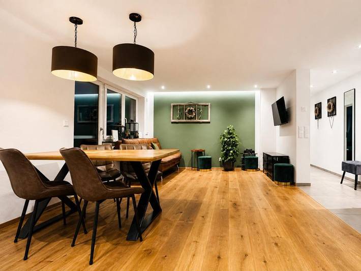 Ferienwohnung für 6 Personen, mit Balkon und Terrasse sowie Garten und Ausblick in Memmingen - 3
