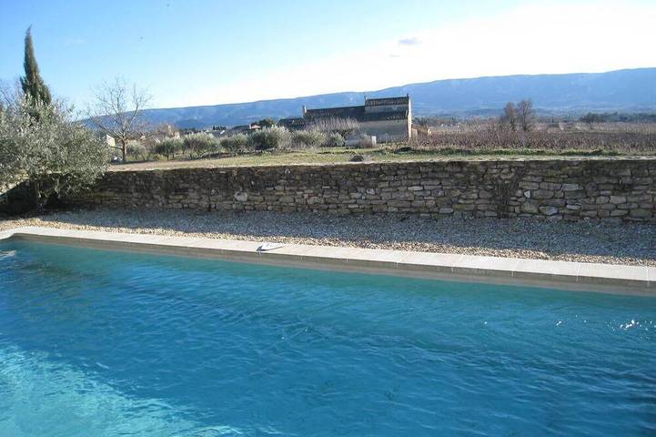 Gîte pour 6 personnes, avec jardin à Cabrières-d'Avignon - 4