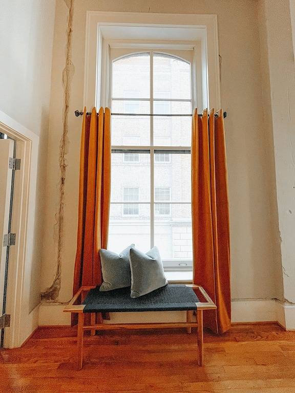 Ganze Wohnung, 2 Schlafzimmer Stadt Apartment im Herzen von Knoxville in Knoxville, Knox County (TN)