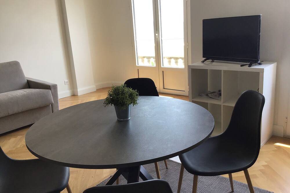 Geheel appartement, Nice, Promenade des Anglais Avec vue Imprenable in Nice, Nice en omgeving