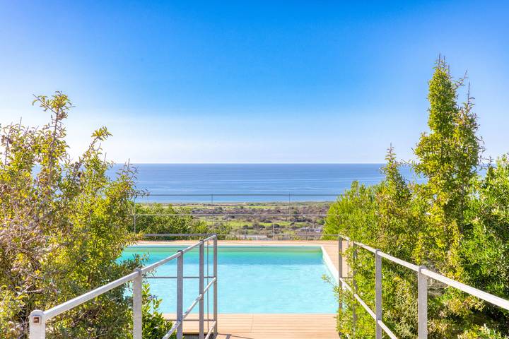 Villa für 8 Personen, mit Garten und Terrasse in Salve