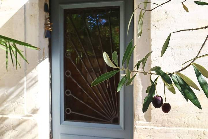 Location de vacances pour 4 personnes, avec Terrasse et Jardin à Lormont