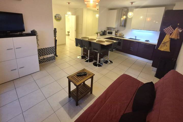 Gîte pour 5 personnes, avec balcon, adapté aux familles à La Seyne-sur-Mer - 2