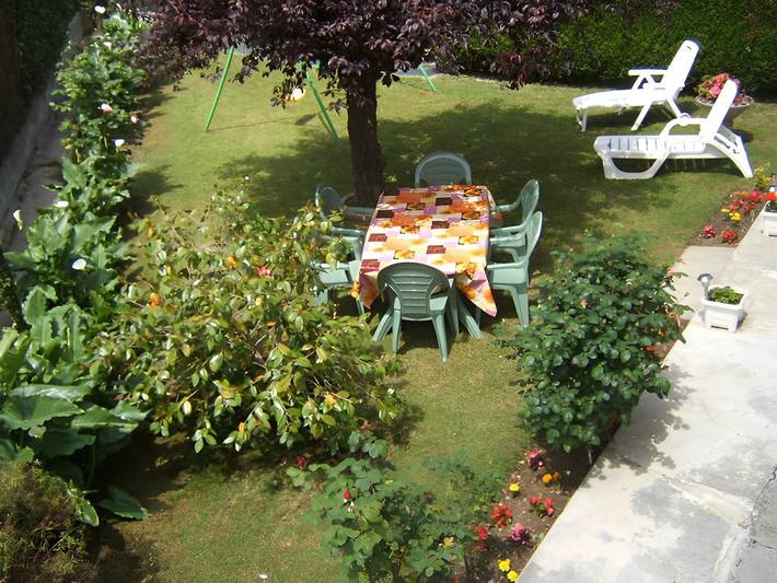 Gîte pour 4 personnes, avec terrasse et jardin à Bagnères-de-Bigorre - 2