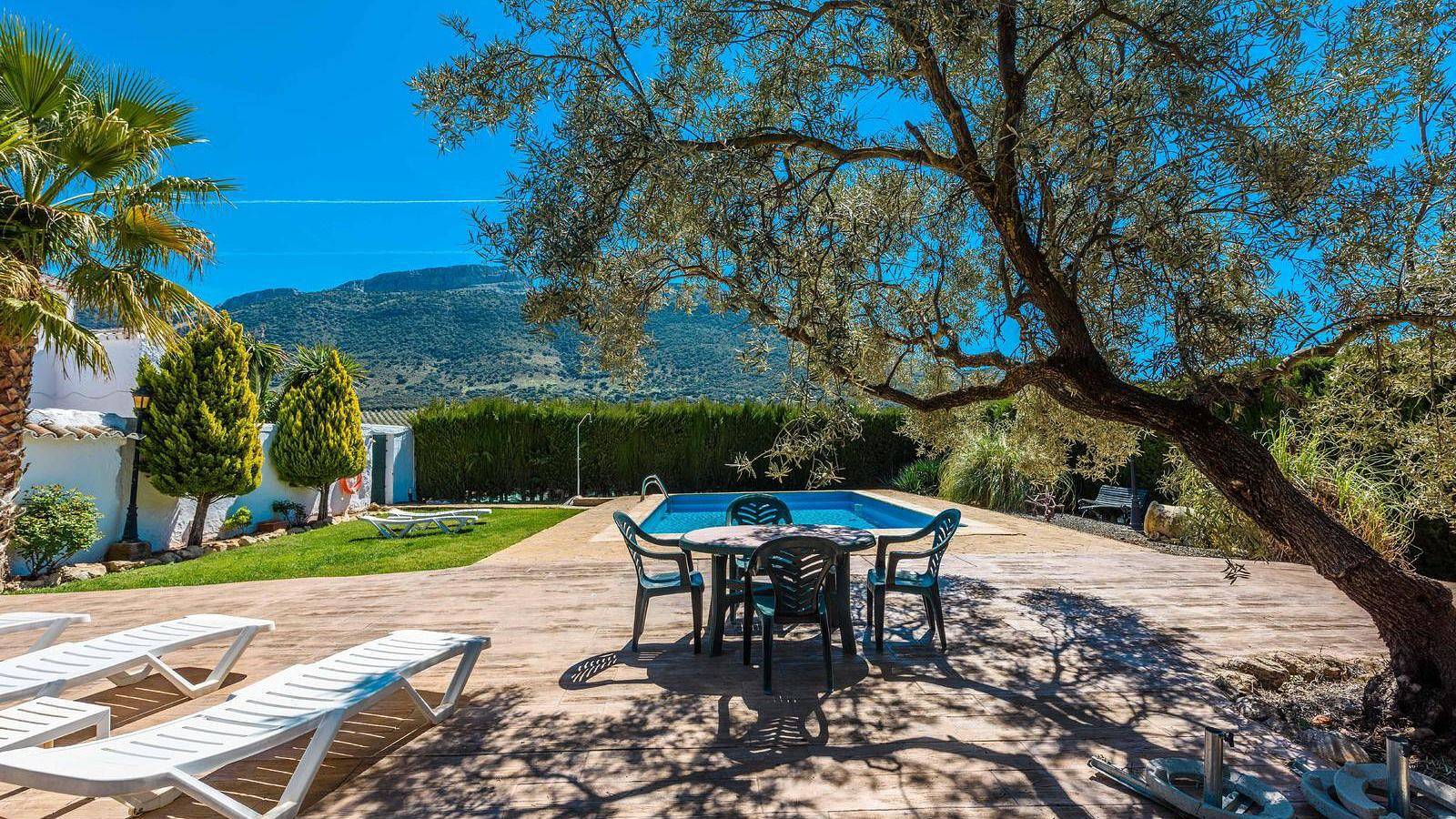 Cortijo Alonso Archidona by Ruralidays in Archidona, Andalusien