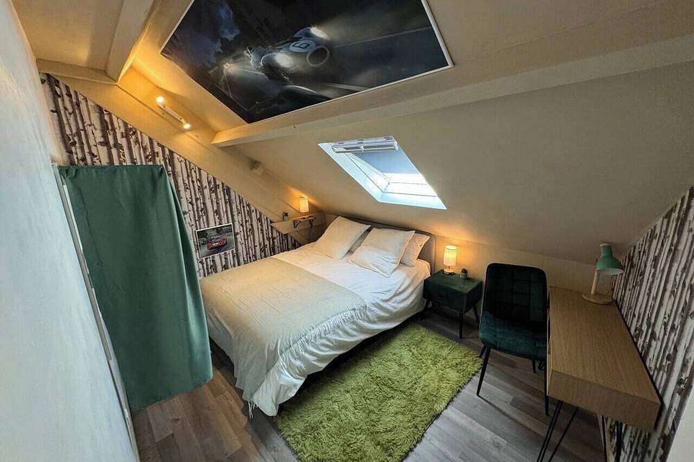 «24H Legend» House 10 People With Private Terrace in Le Mans, Sarthe