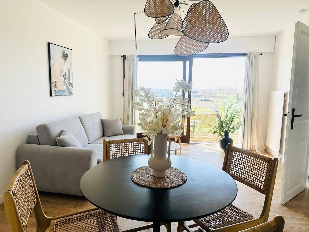 Appartement entier, Petit paradis près de Genève et du Lac Léman in Veigy-Foncenex, Région de Thonon-les-Bains