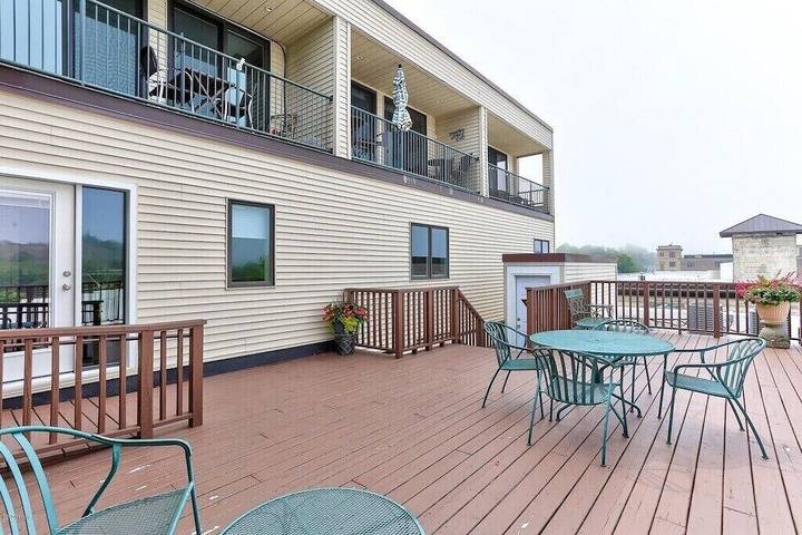 Vacation rental for 4 people, with balcony in Grand Haven