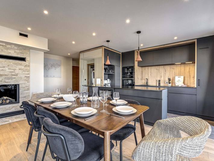 Appartement entier, Spacieux 4 chambres à Courchevel avec parking et wifi in Courchevel 1650 (Moriond), Saint-Bon-Tarentaise