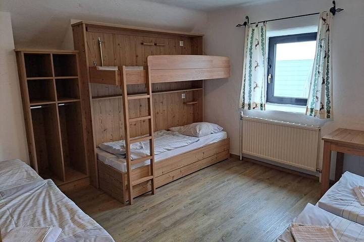 Ganze Wohnung, Doppelzimmer mit Dusche, Wc - Thomas´s daheim in Spital am Pyhrn, Kirchdorf an der Krems (Bezirk)