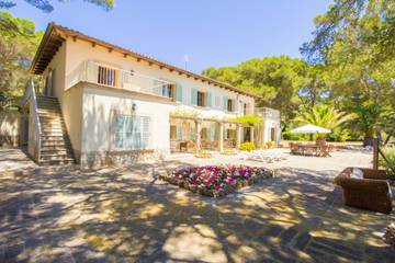 Holiday apartment in Pollença, Serra de Tramuntana für 12 