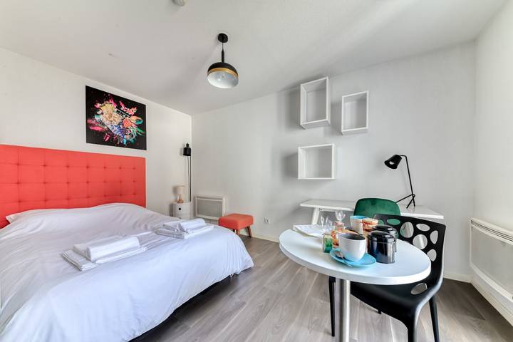 Gîte pour 2 personnes, adapté aux familles à Villeurbanne - 3