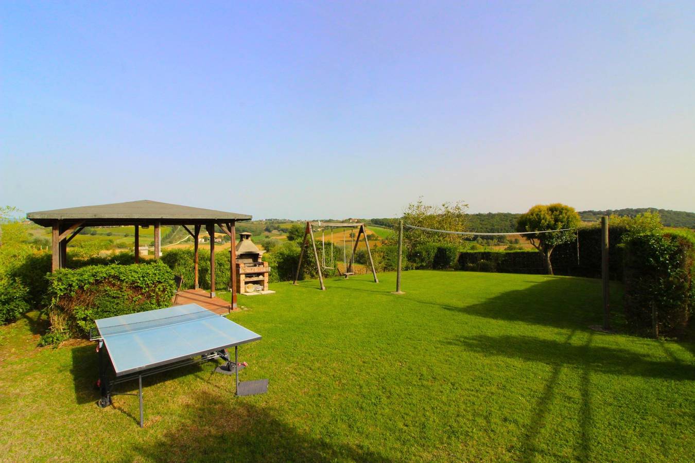 Villa pour 10 personnes avec piscine in Valiano, Province de Sienne