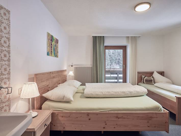 Ferienhaus für 22 Personen, mit Garten und Balkon sowie Sauna im Pitztal - 4