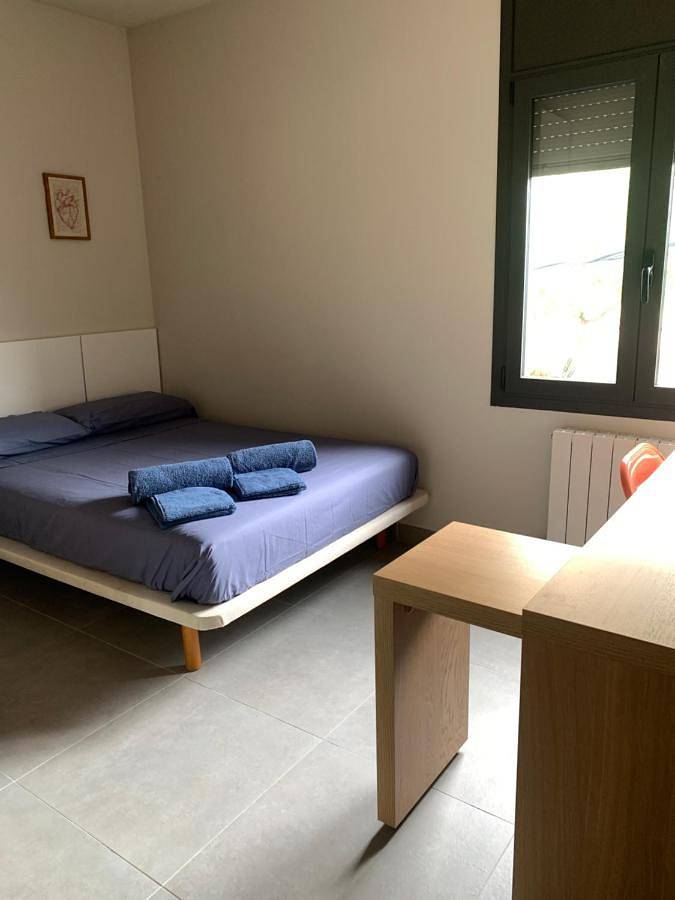Apartamento entero, Three-Bedroom Apartment in Reus, Costa Dorada