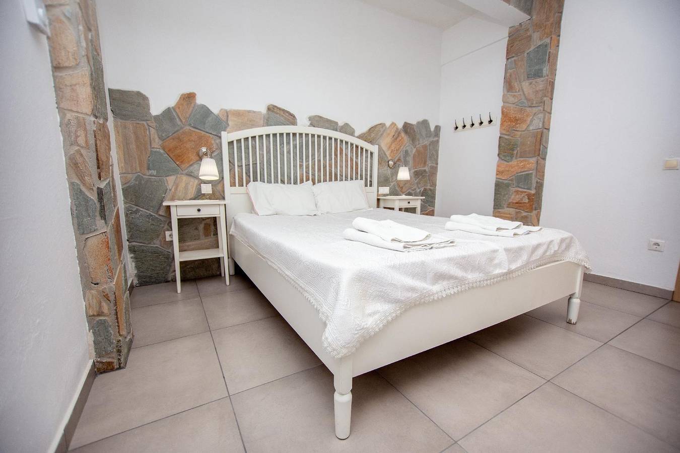 Ganze Ferienwohnung, Ferienwohnung für 2 Personen  + 2 Kinder ca. 45 m² in Paralia Vrasna, Chalkidiki in Paralia Vrasna, Thessaloniki und Umgebung