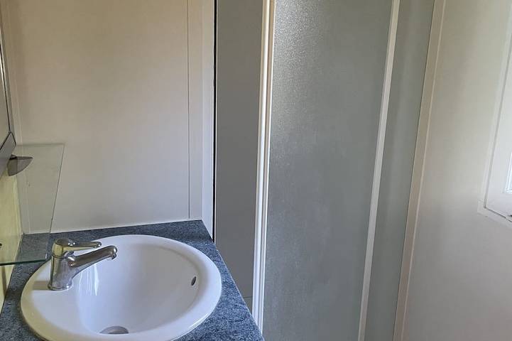 Gîte pour 4 personnes, avec terrasse et piscine à La Balme-de-Sillingy - 4