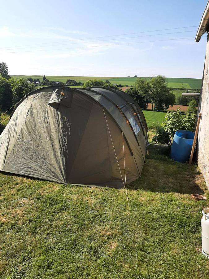 Tente pour 7 personnes, avec vue dans l' Aisne