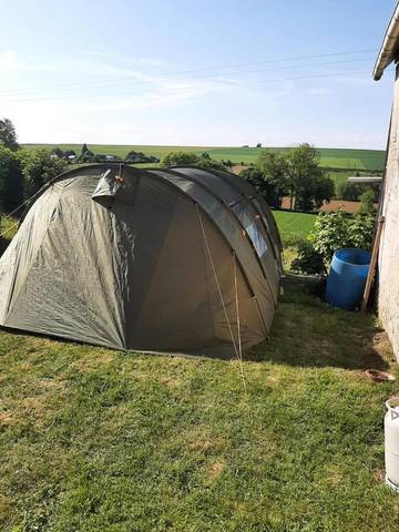 Tente pour 7 personnes, avec vue dans l' Aisne